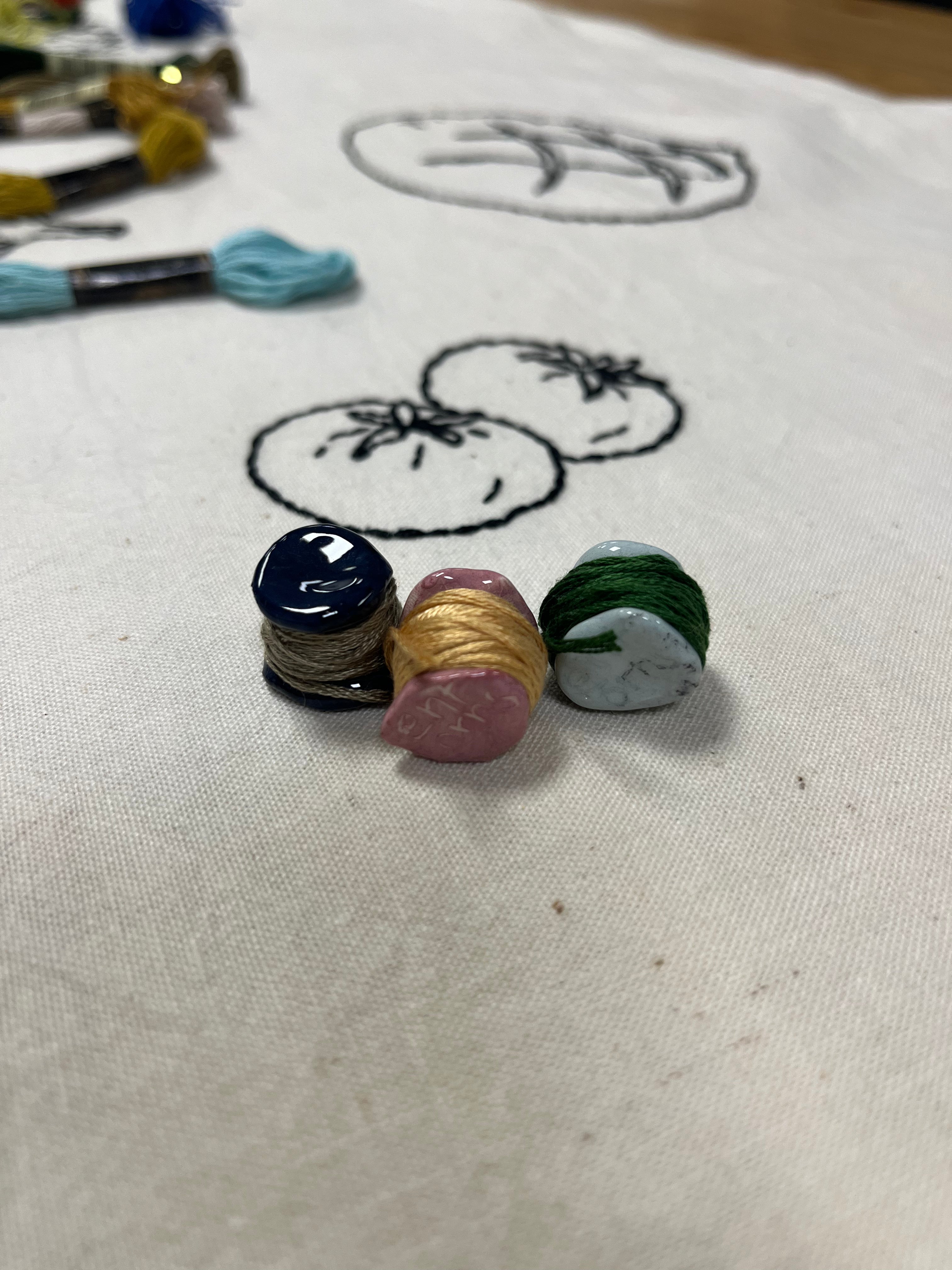 Vale de sastre para taller de bordado